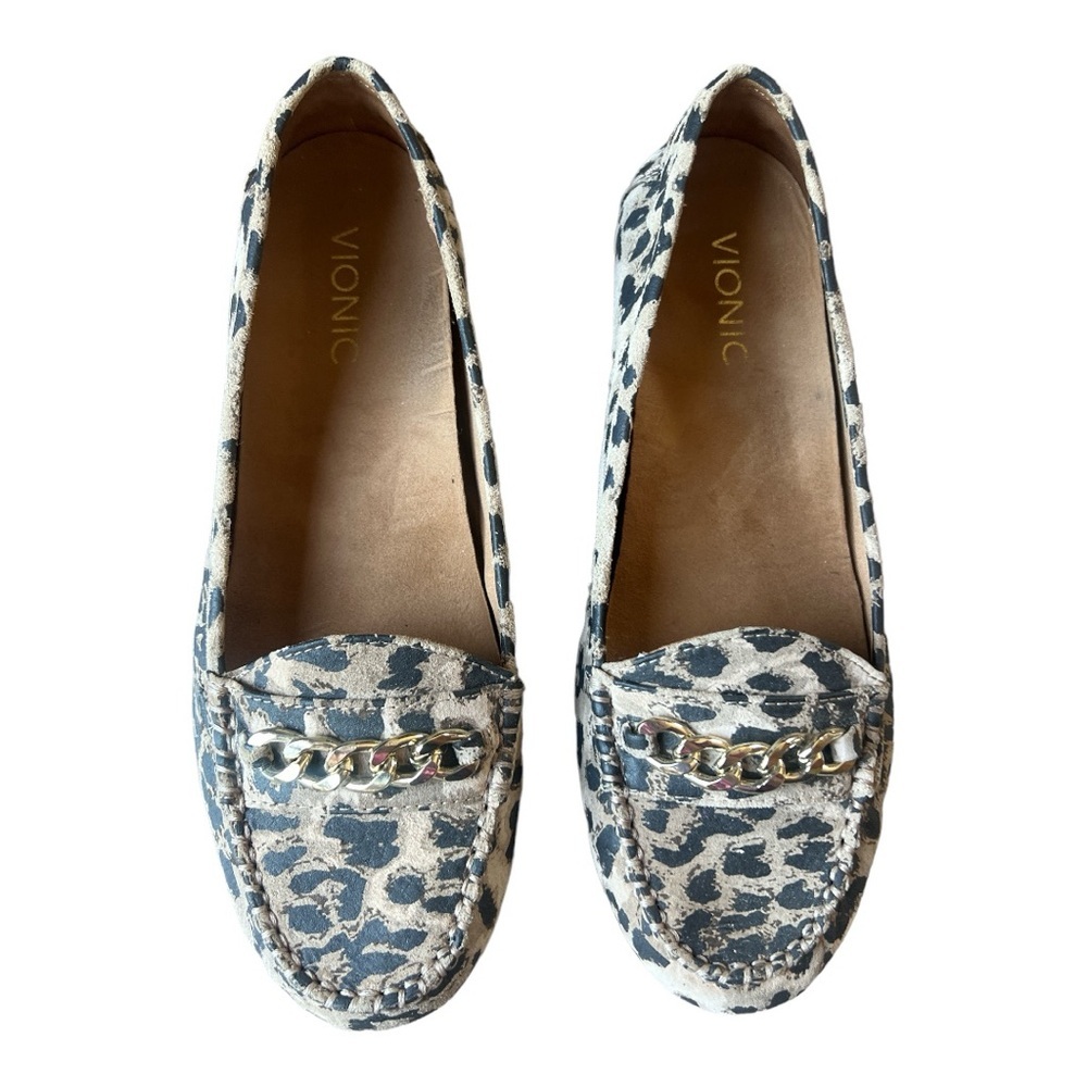 Vionic Women’s Mesa Animal Print Gold Chain Detail Slip On Loafers, 8 Wide - Picture 4 of 9